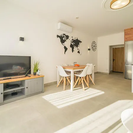 Blue Wave By Moje * Alvor