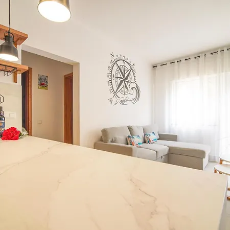 Blue Wave By Moje Apartment