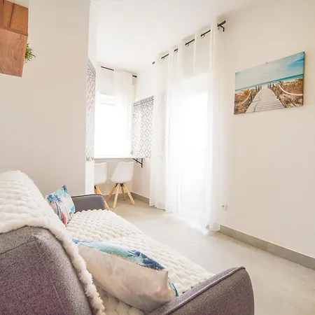 Blue Wave By Moje Apartment *
